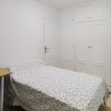 Ribeira Do Lerez شقة *